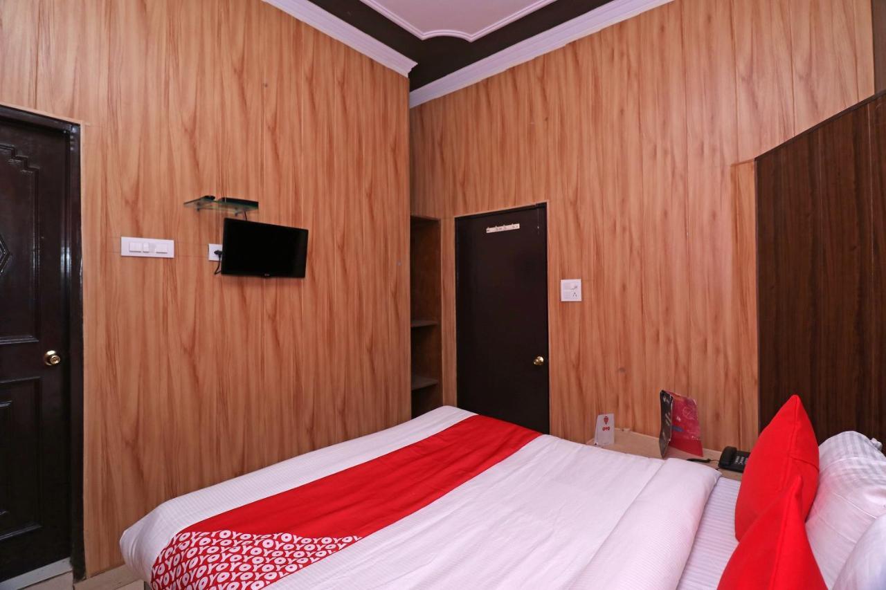 Oyo 27750 Bhagwati Residency Hotel Mirzapur Bagian luar foto