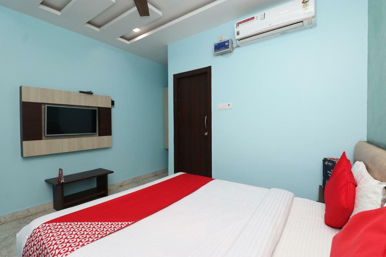Oyo 27750 Bhagwati Residency Hotel Mirzapur Bagian luar foto